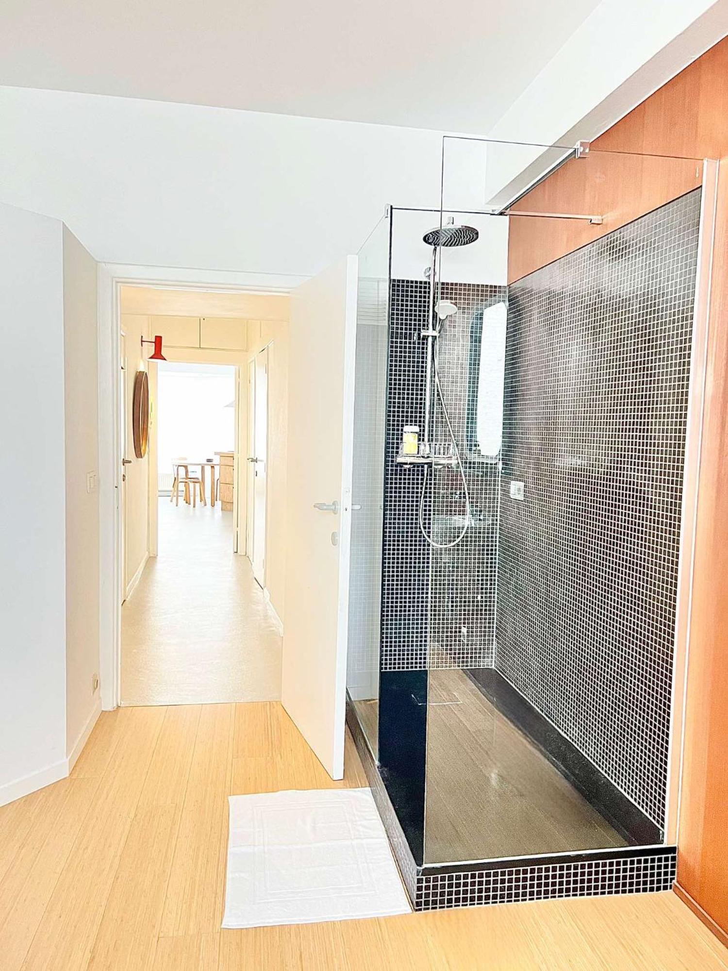 5 Min From Grand Place 1 Bedroom Apt Renovated! Appartement Bruxelles